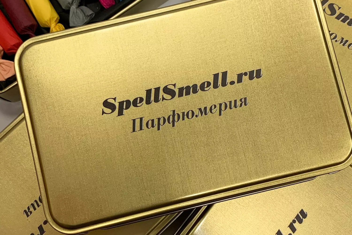 Пробники духов в наборе